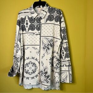 H&M Women's Blouse Paisley Button Up Office Business Casual Blouse Size Small